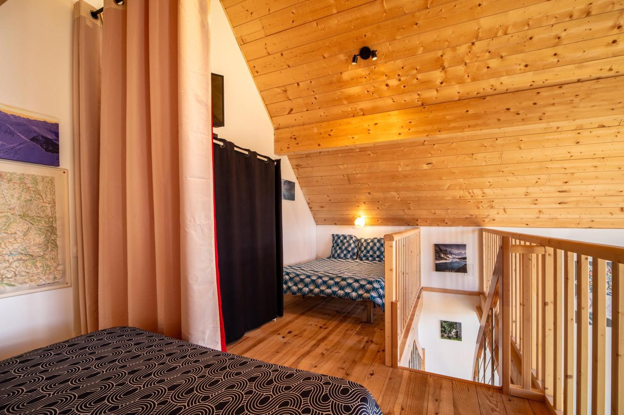 Chalet Dans Les Hautes- Pyrenees Entre Lourdes Et Bagneres Calme Et Vue Magnifique Arrodets-ez-Angles Buitenkant foto